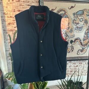 Rodd & Gunn 🐕 Oversized plush vest. Size 2X Fresh W/ Tags 🏷️